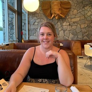 Meet your Posher, Kristin